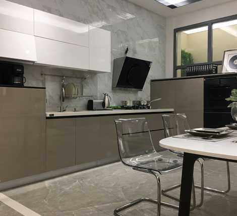 URBAN SILHOUETTE Kitchen Cabinets
