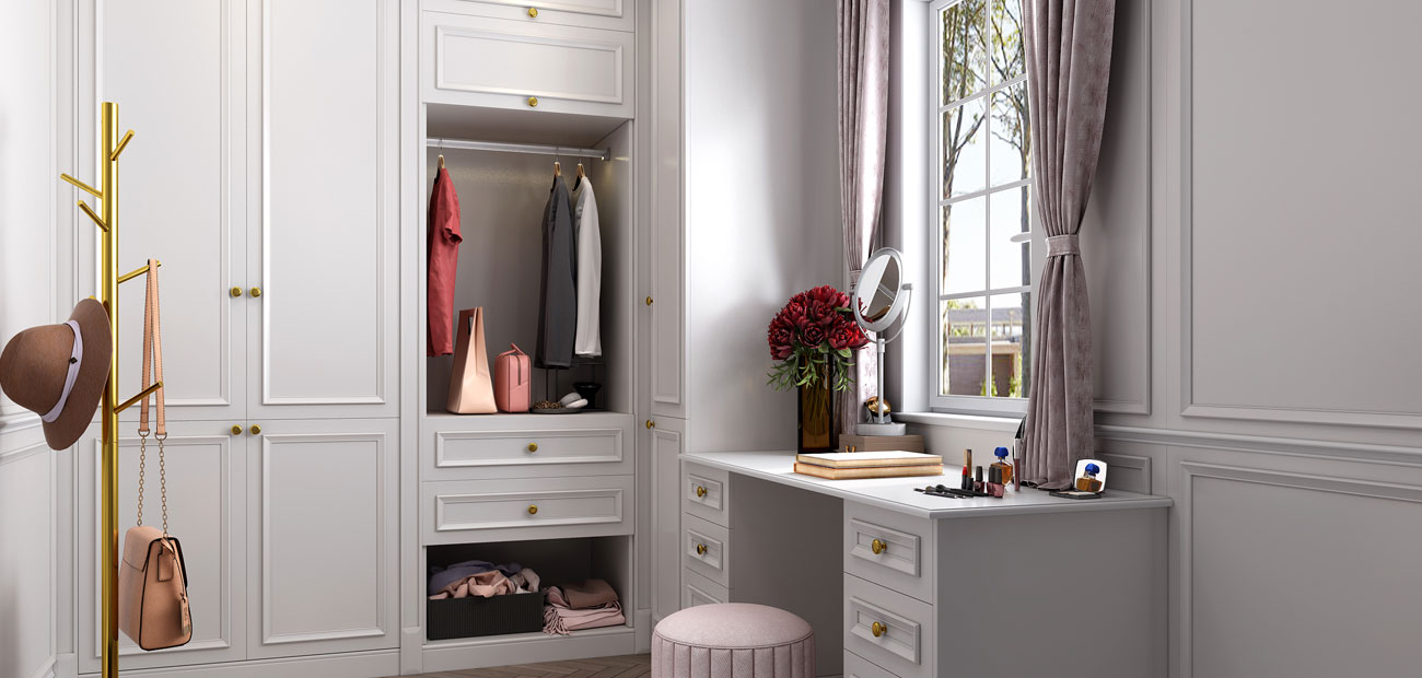 BIARRITZ Wardrobe