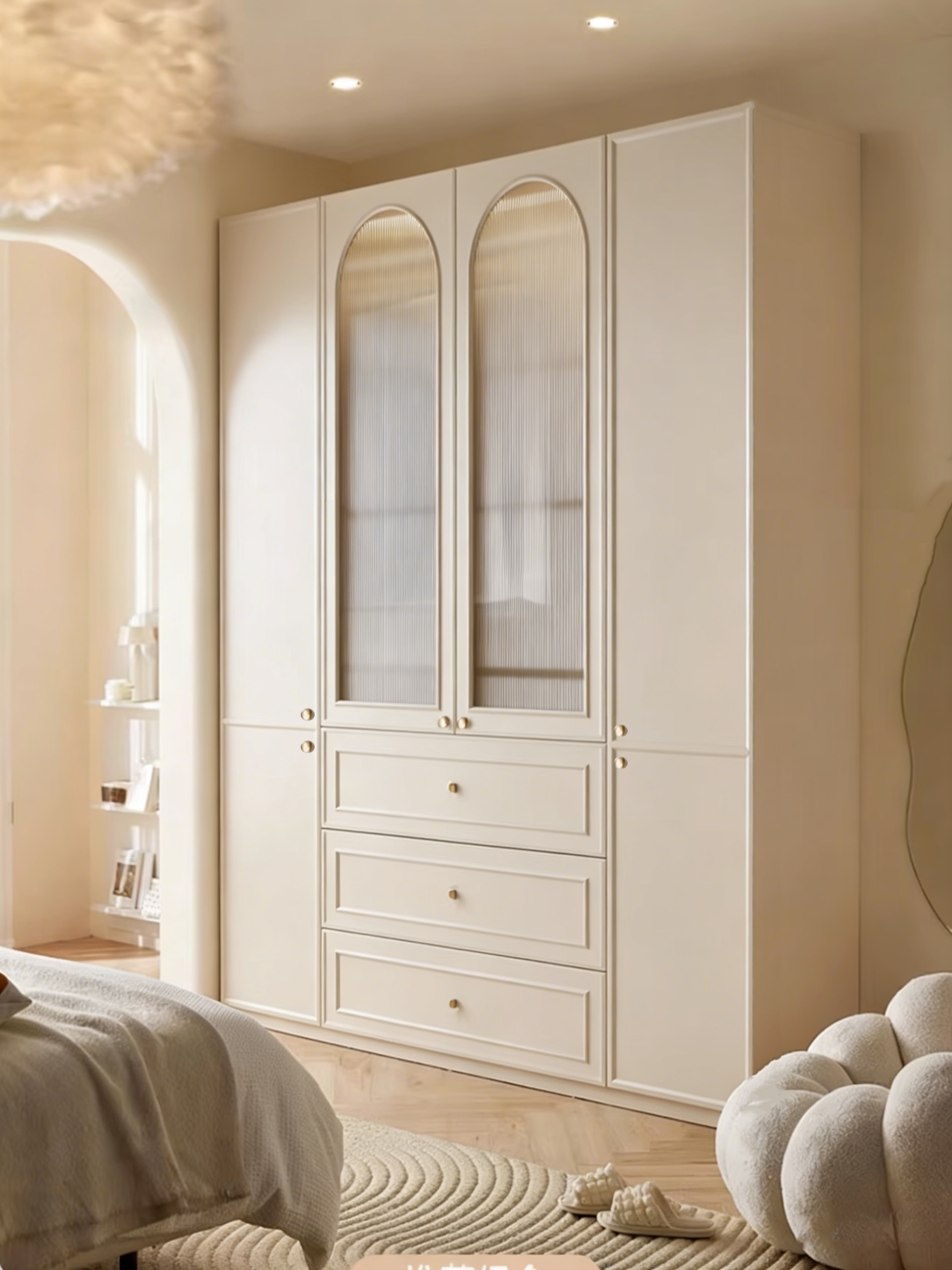 Simple European Style Wardrobe